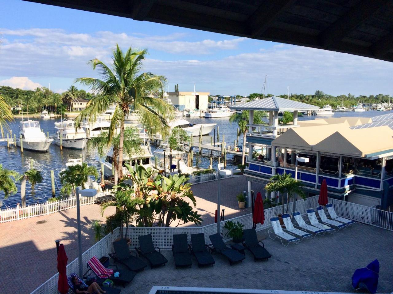 Pirate's Cove Resort&Marina - Stuart Esterno foto